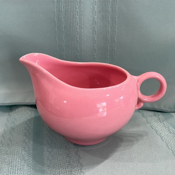 - MCM Porcelain creme and sugar. Pink and Black.